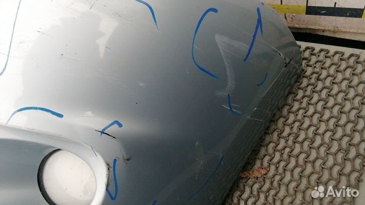 Бампер передний toyota auris E150 2010 рест