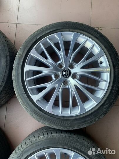 Колеса на toyota camry r 18