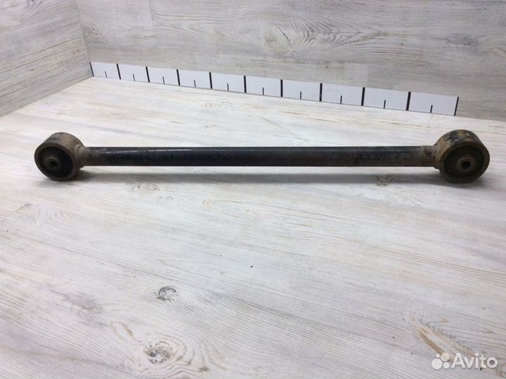 Тяга задняя продольная Toyota Land Cruiser 200