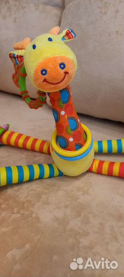 Развивающий Жирафик на коляску кроватку