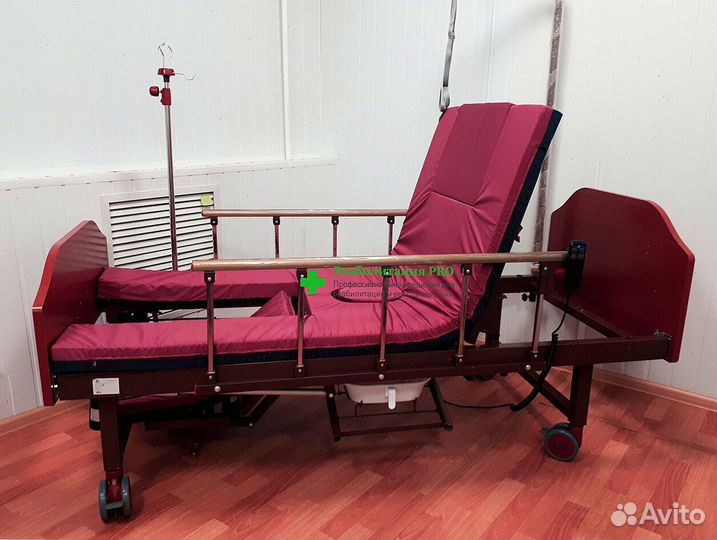 Медицинская функциональная кровать