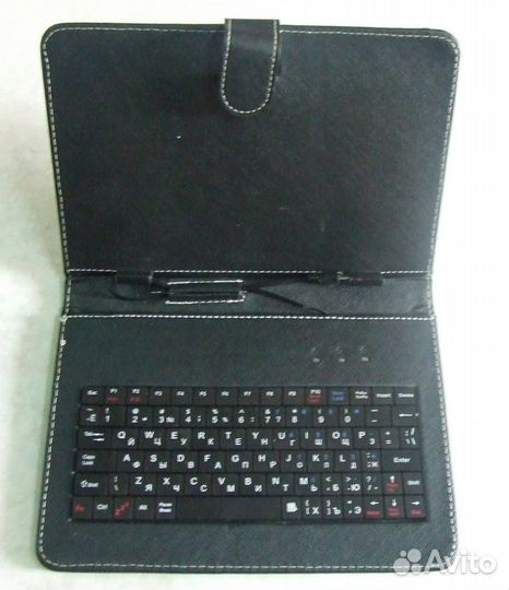 Чехол с клавиатурой универсальный