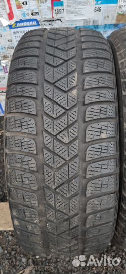 Pirelli Winter Sottozero 3 205/50 R17 93V