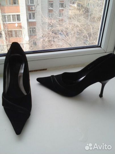 Туфли шпилька
