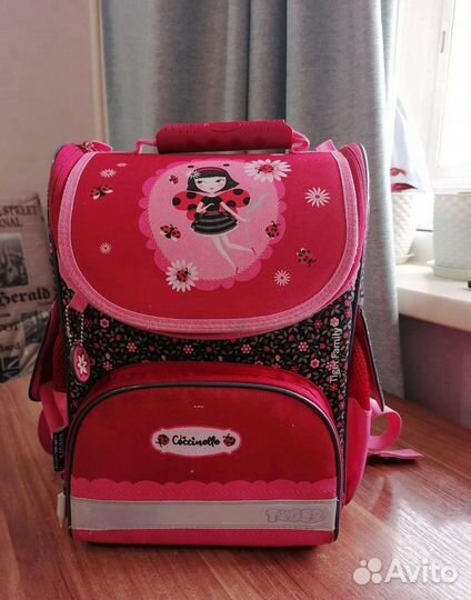 Школьный рюкзак