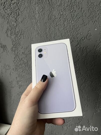 iPhone 11, 64 ГБ