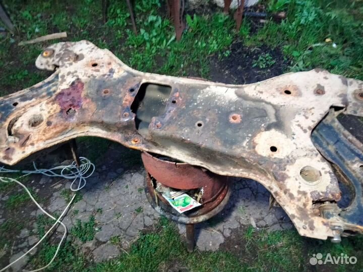 Подрамник с рычагами hyundai getz