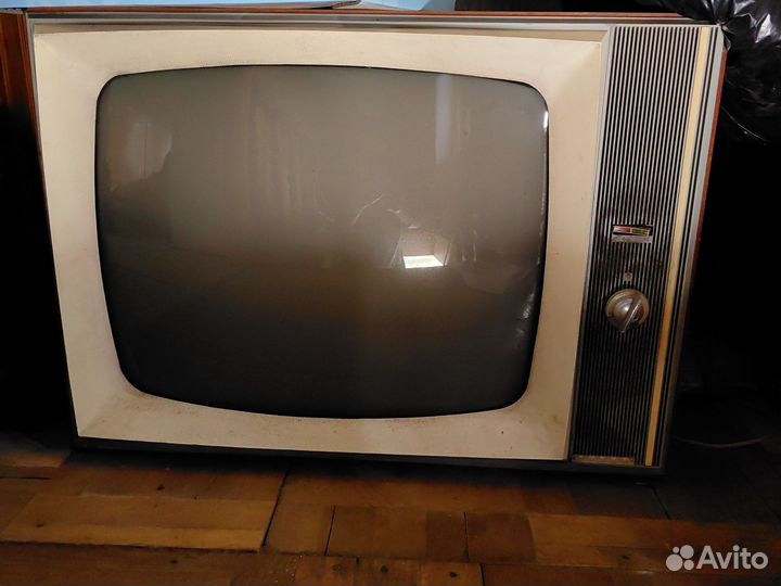 Телевизор ретро