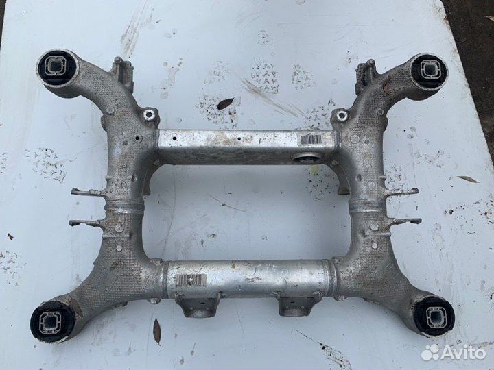 Подрамник задний Bmw 5-Series F10 2016