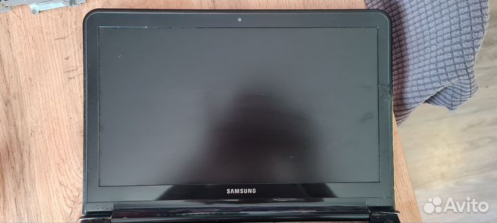 На разбор ноутбуки acer v3-551g и samsung x900c3a