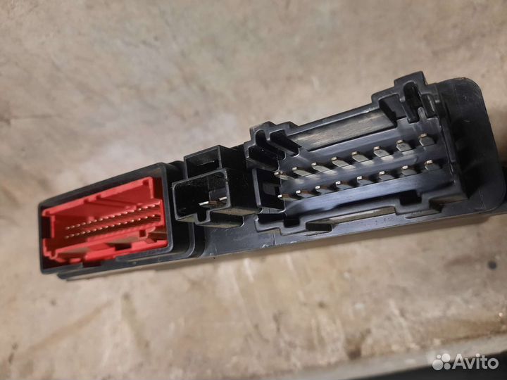 Блок управления сиденьем cadillac srx 1 2003-2009