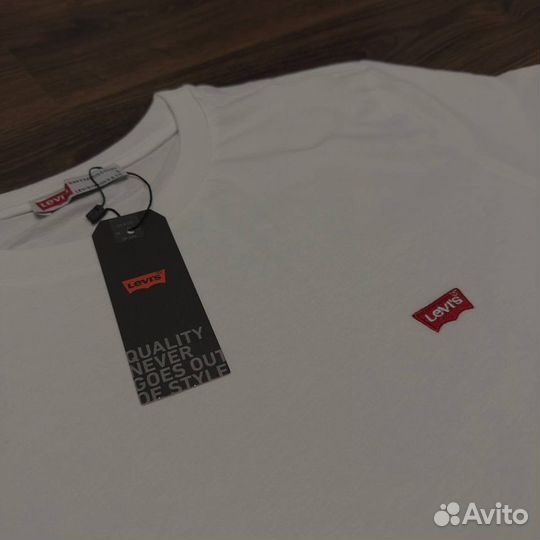 Футболка Levis LUX хлопок новые