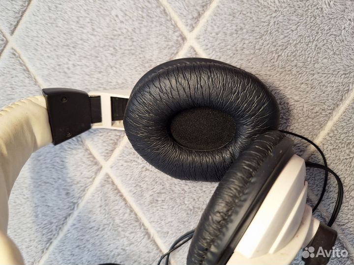 Игровые наушники с микрофоном