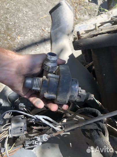 Доп помпа е53