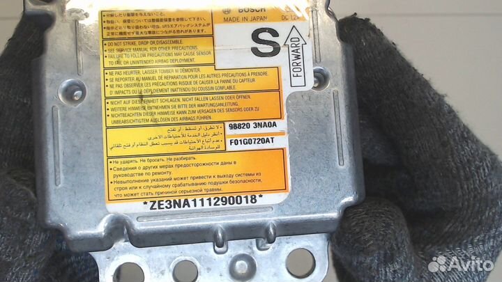 Блок управления airbag Nissan Leaf, 2011