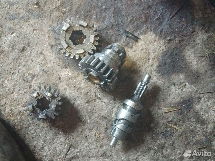 Двигатель Иж планета 3