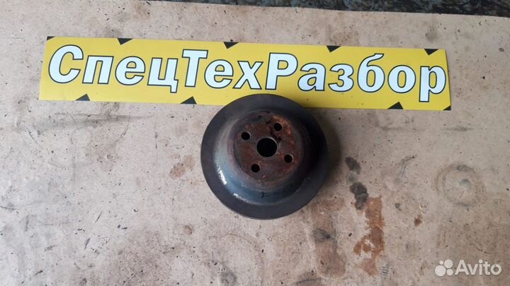 Шкив вентилятора Komatsu PC220-7