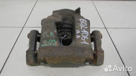 Суппорт передний левый