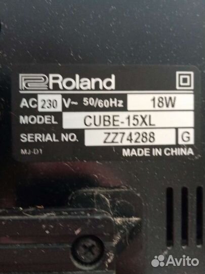 Комбоусилитель Roland cube 15xl