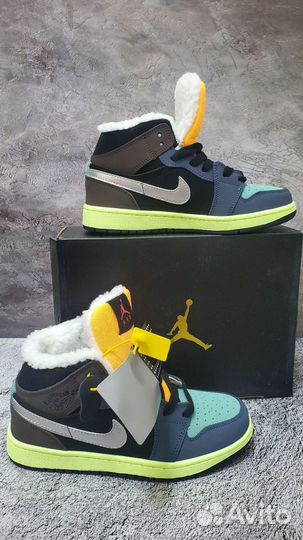 Кроссовки зимние Nike Air Jordan 1 р.36-40