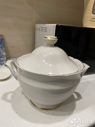 Супница фарфор СССР с крышкой