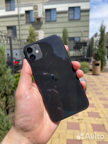 iPhone 11, 64 ГБ