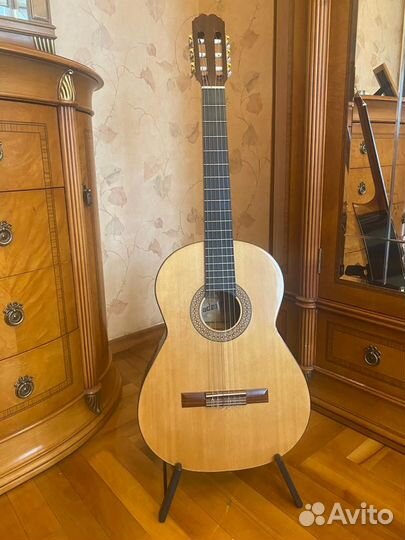 Акустическая гитара (Испания)
