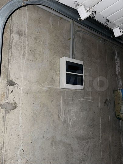 Машиноместо, 15 м²