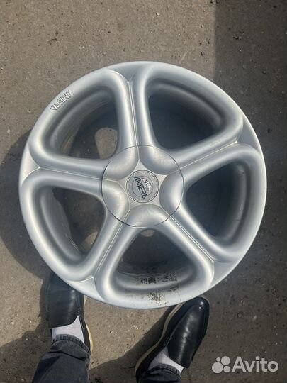 Диски Mercedes Benz r16