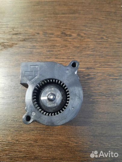Вентилятор радиатора фар Bmw X5 50Ix F15 N63N 4.4