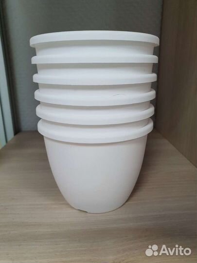 Горшок пластик новый 0.5 л
