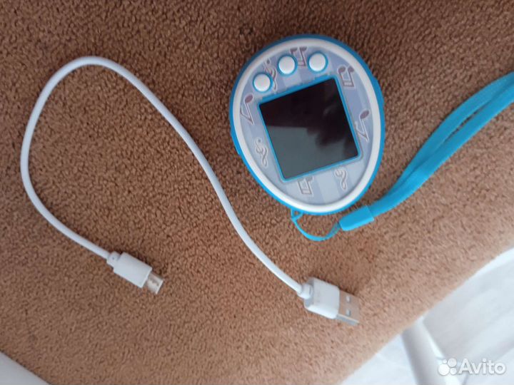 Тамагочи цветной