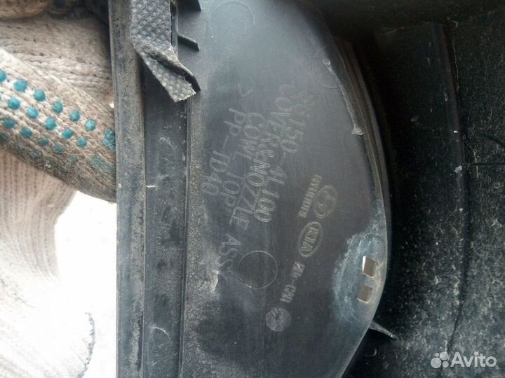 Хендай Солярис жабо накладка под дворники