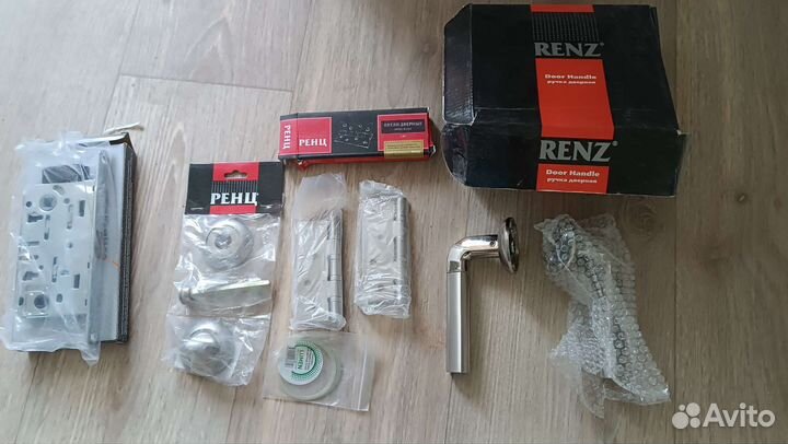 Двери межкомнатные с коробкой новые