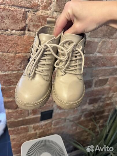 Ботинки Zara 27 для девочки