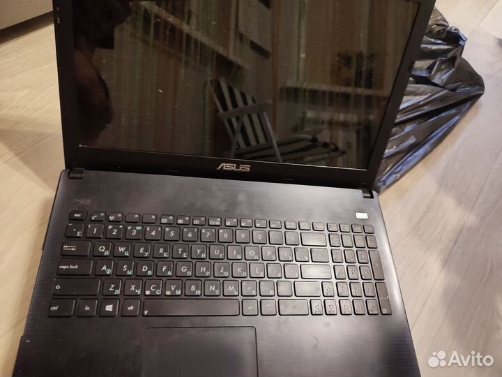 Ноутбук asus