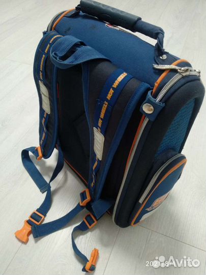Рюкзак школьный для мальчика ортопедический