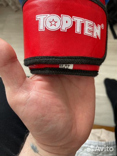Боксерские перчатки 10 oz