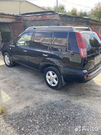 Nissan X-Trail 2.0 AT, 2005, 200 000 км