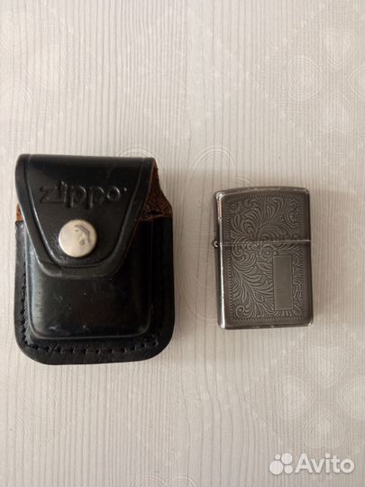 Зажигалка бензиновая zippo