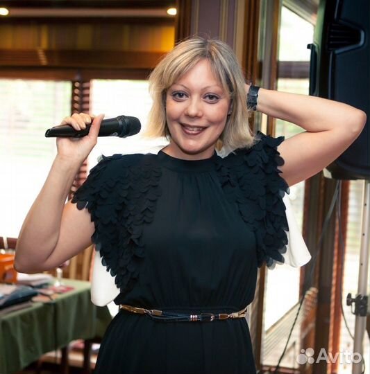 Ведущая на свадьбы, юбилеи, детские праздники