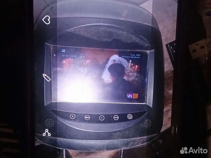 Монитор с подголовником