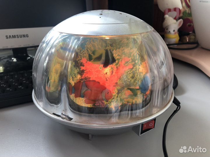 Светильник плавающие рыбки