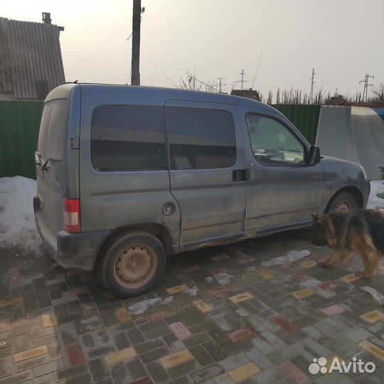 Балка задняя на peugeot partner бу