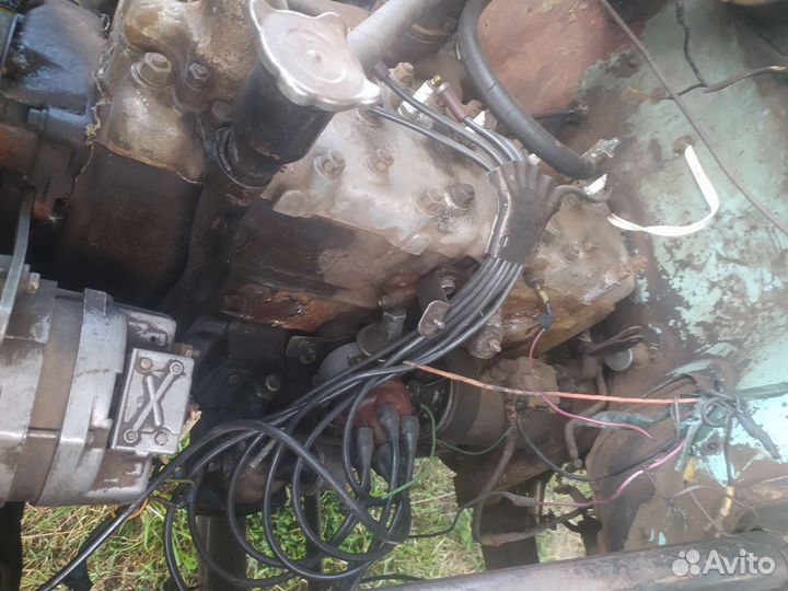 Двигатель газ 52