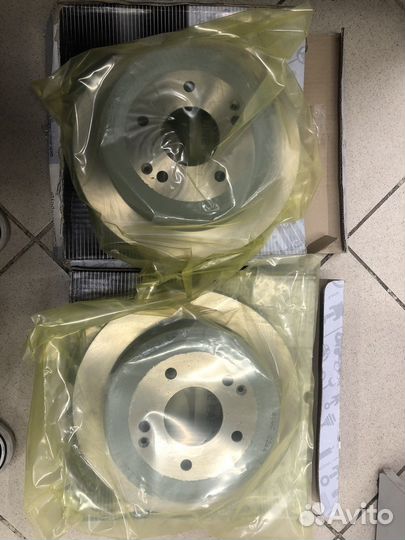 Комплект задних тормозных дисков SsangYong