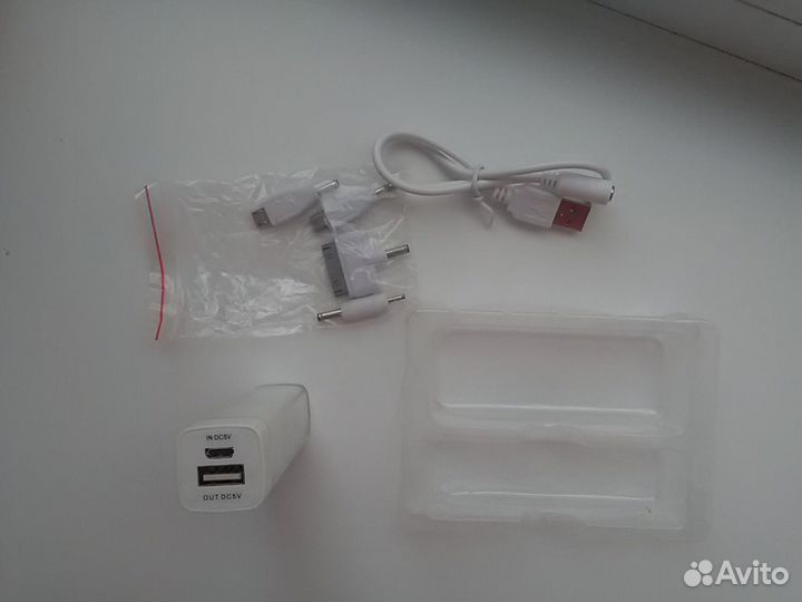 Портативное зарядное устройство