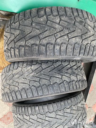 Pirelli Ice 255/50 R19