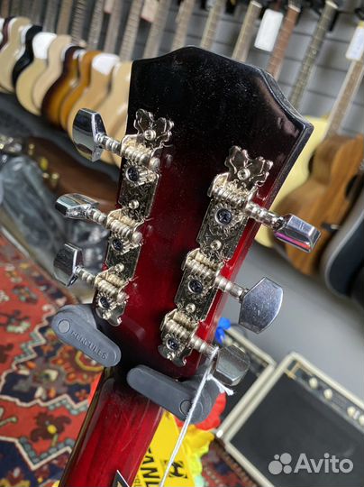 Акустическая гитара для начинающих