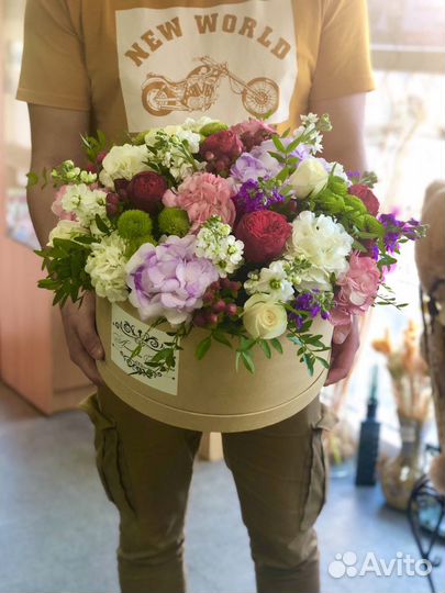 Цветочная композиция.Цветы с доставкой на дом